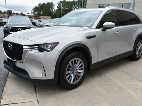 Used 2024 MAZDA CX-90 3.3 Turbo w/ Preferred Plus image 6