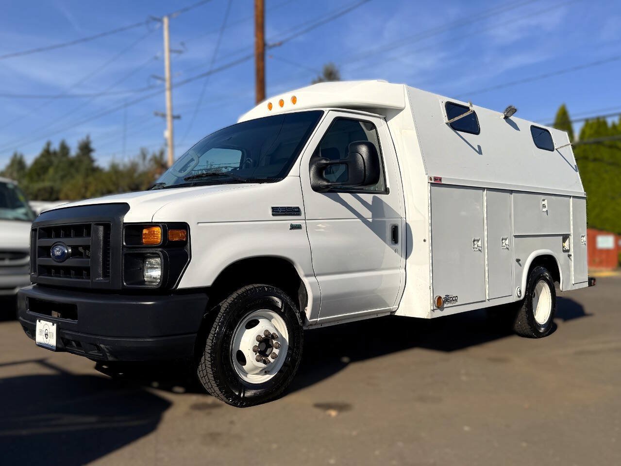 Used 2013 Ford E-350 and Econoline 350 Super Duty RWD image 1