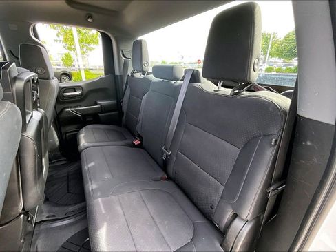 Used 2019 Chevrolet Silverado 1500 Custom w/ Custom Value Package AWD/4WD image 31