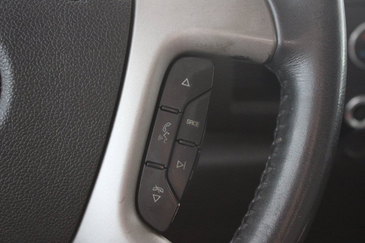 Used 2010 Chevrolet Silverado 1500 LT w/ Texas Edition RWD image 14