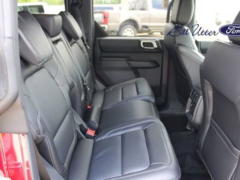 New 2026 Ford Bronco Outer Banks AWD/4WD image 8