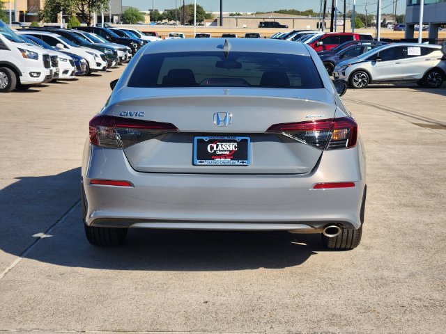 Used 2025 Honda Civic Sport image 13