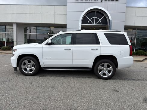Used 2019 Chevrolet Tahoe Premier RWD image 5
