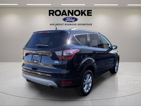 Used 2018 Ford Escape SEL FWD image 4