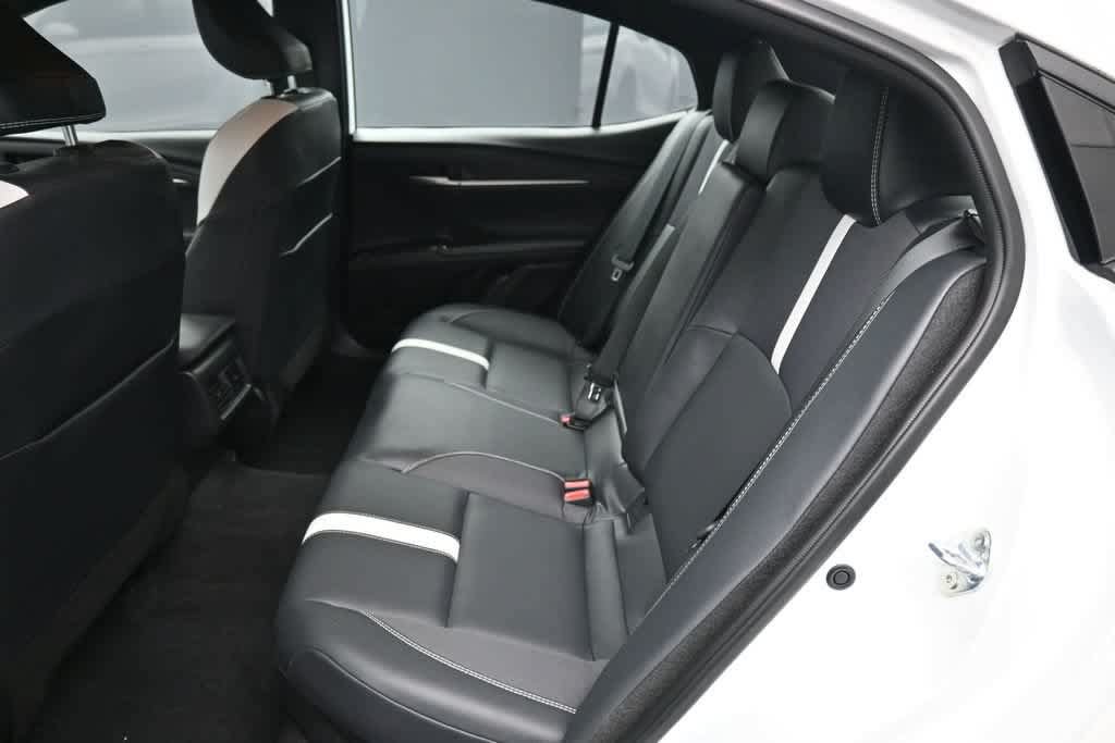 Used 2025 Toyota Camry SE w/ Convenience Package AWD/4WD image 20