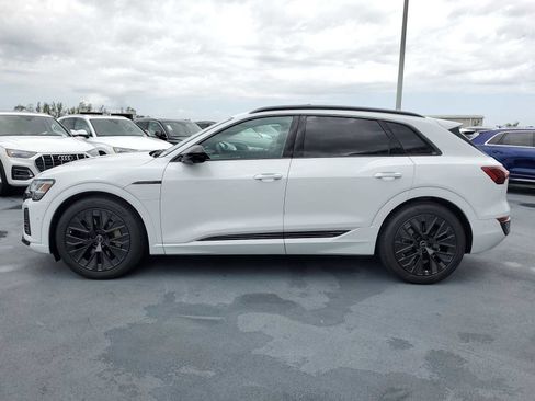 Certified 2024 Audi Q8 e-tron Prestige w/ Prestige Package AWD/4WD image 3