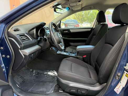 Used 2019 Subaru Legacy 2.5i Premium AWD/4WD image 9
