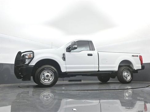 Used 2022 Ford F350 XL w/ Power Equipment Group image 25
