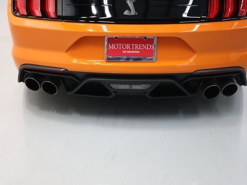 Used 2021 Ford Mustang Shelby GT500 w/ Technology Package image 27