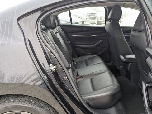 Used 2025 MAZDA MAZDA3 s image 26