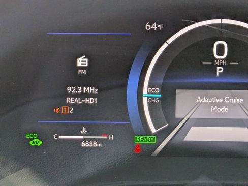 Used 2025 Lexus TX 500h AWD w/ Technology Package image 11