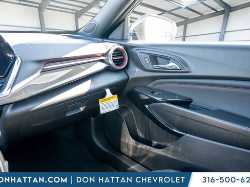 New 2026 Chevrolet Trax RS w/ Driver Confidence Package image 14