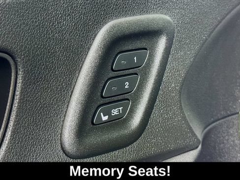 Used 2015 Honda CR-V Touring image 34