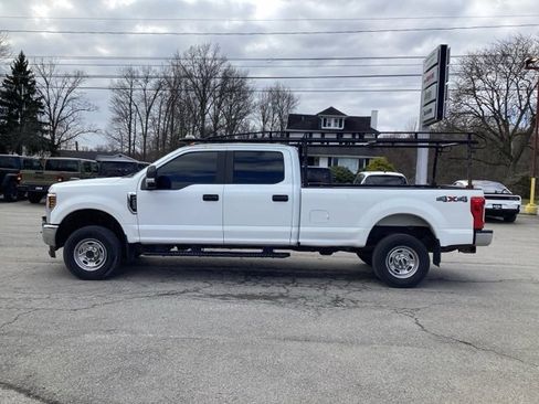 Used 2019 Ford F250 XL w/ Power Equipment Group image 4