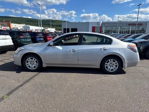Used 2012 Nissan Altima 2.5 S FWD image 8