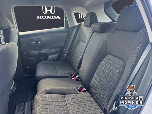 Used 2024 Honda HR-V LX image 13