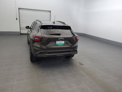 Used 2024 Chevrolet Trax ACTIV FWD image 6