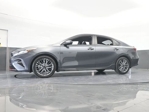 Used 2023 Kia Forte GT-Line image 57