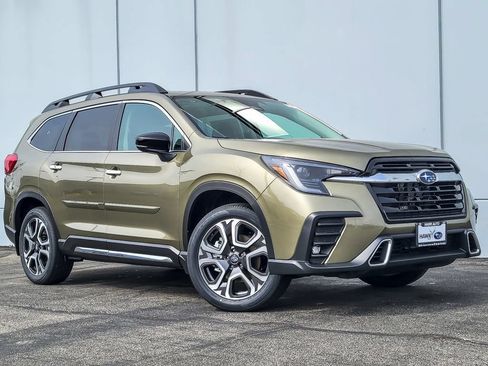 Used 2026 Subaru Ascent Touring AWD/4WD image 1