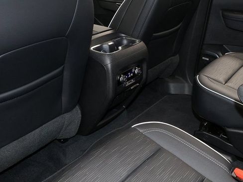 New 2025 Buick Enclave Sport Touring w/ Power Package FWD image 15