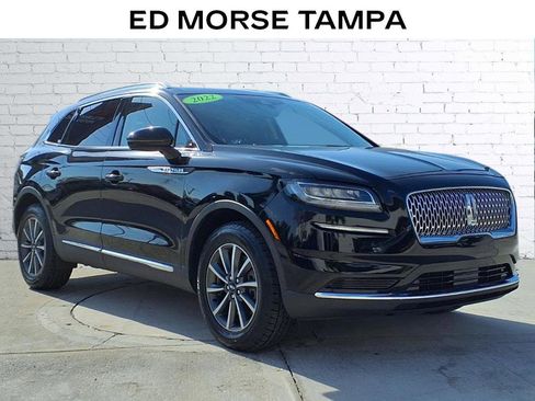 Used 2022 Lincoln Nautilus FWD image 5