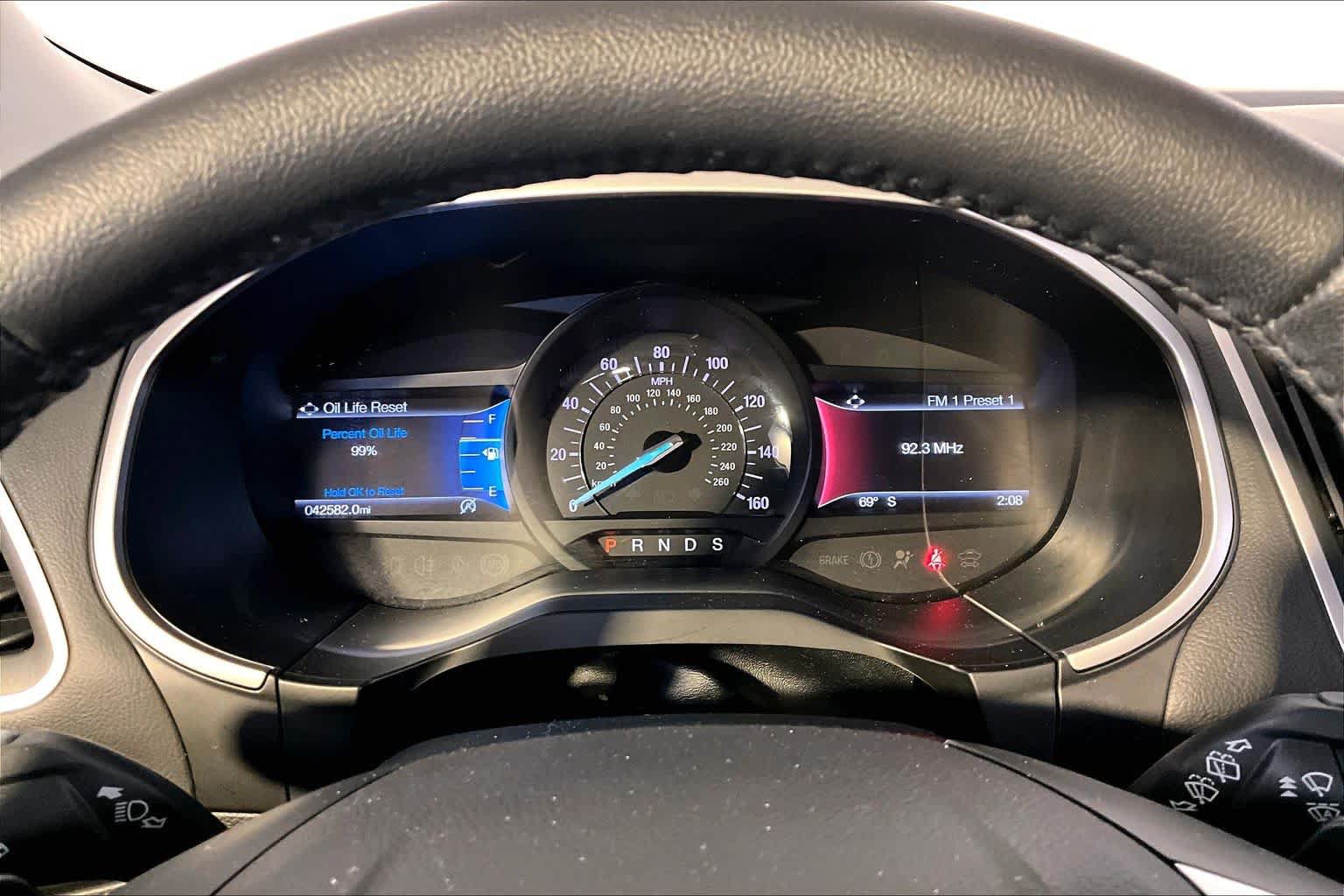 Used 2019 Ford Edge SEL w/ Equipment Group 201A AWD/4WD image 26