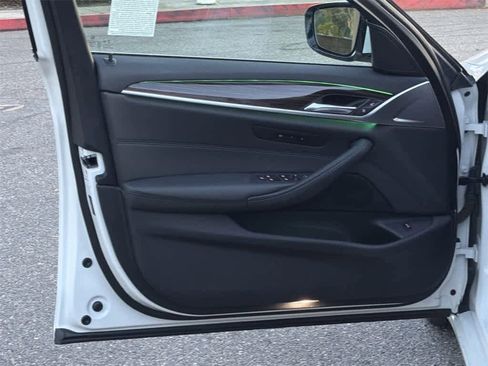 Used 2020 BMW 530i image 23