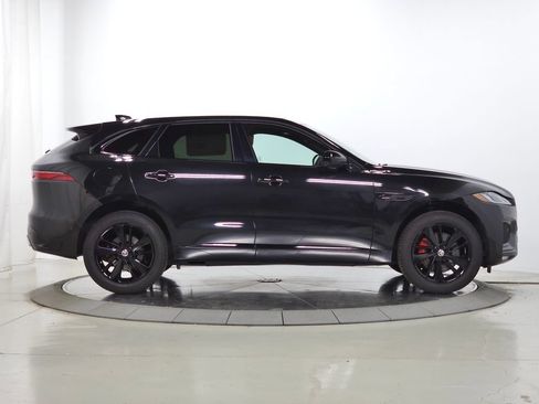 Used 2025 Jaguar F-PACE R-Dynamic S AWD/4WD image 11