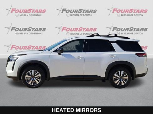 New 2026 Nissan Pathfinder SL image 8