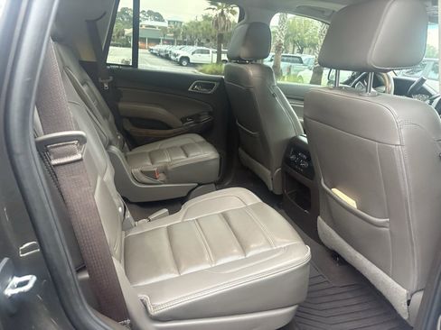 Used 2019 GMC Yukon Denali w/ Denali Ultimate Package image 16