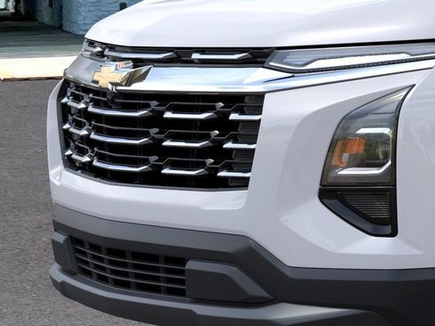 New 2026 Chevrolet Equinox LT FWD image 13