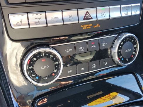 Used 2017 Mercedes-Benz SLC 43 AMG image 28