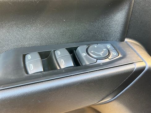 Used 2019 Chevrolet Silverado 1500 Custom Trail Boss image 16