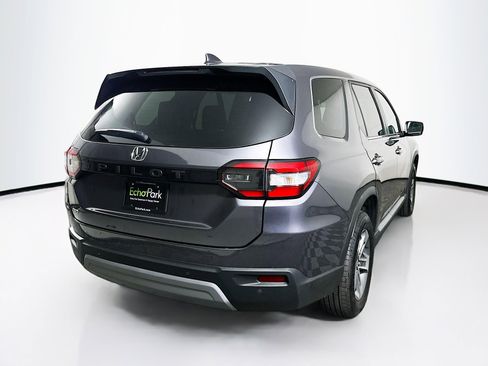Used 2025 Honda Pilot EX-L image 9