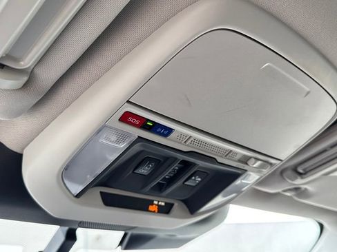 Used 2023 Subaru Forester Sport image 31