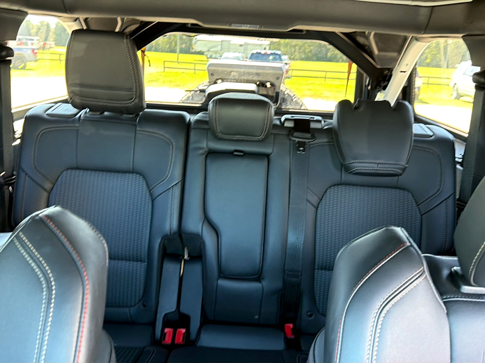 Used 2024 Ford Bronco Raptor w/ Interior Carbon Fiber Pack 6 AWD/4WD image 8