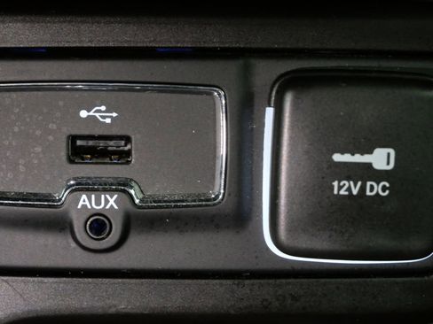 Used 2023 Jeep Renegade Trailhawk w/ Trailhawk Elite Group image 22