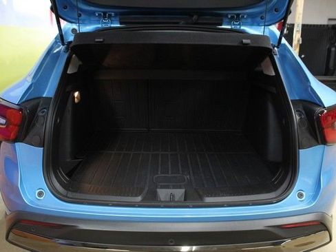 Used 2025 Chevrolet Trax ACTIV w/ Driver Confidence Package FWD image 5