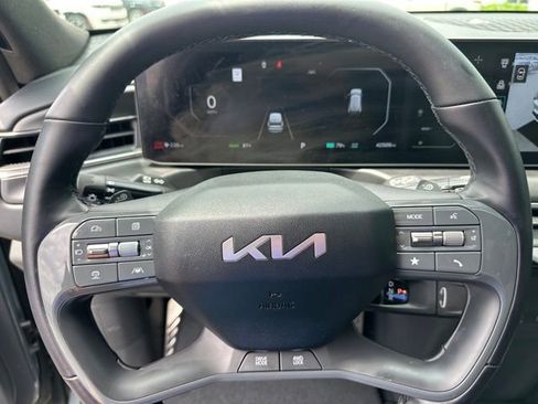 Used 2024 Kia EV9 GT-Line AWD/4WD image 39