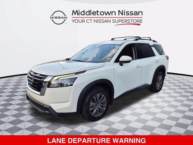 Certified 2024 Nissan Pathfinder SV AWD/4WD image 8