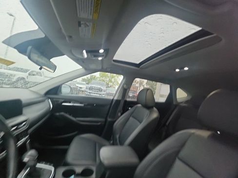 Used 2025 Kia Seltos EX w/ EX Sunroof Package FWD image 13
