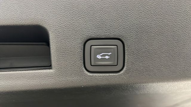 Used 2026 Buick Enclave Avenir AWD/4WD image 31