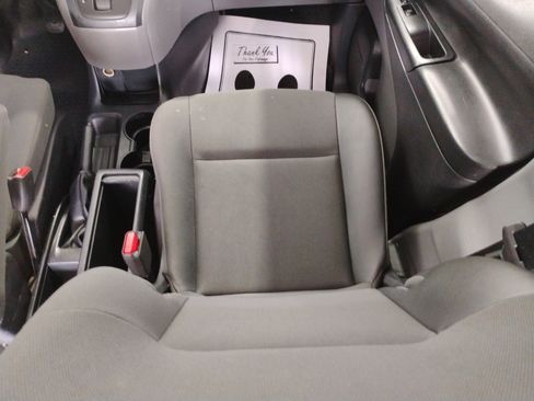 Used 2017 Nissan NV200 S image 33