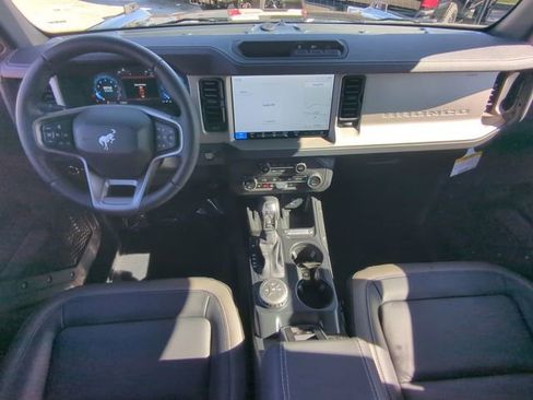 New 2025 Ford Bronco Outer Banks image 16