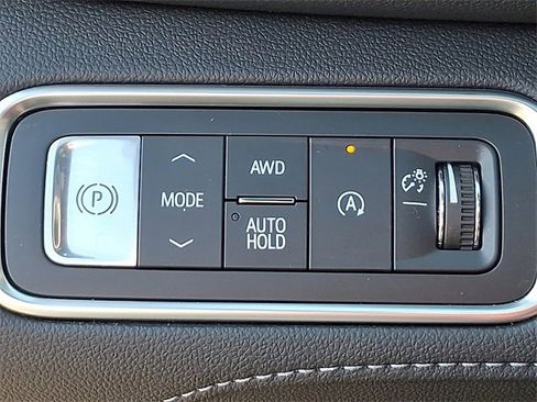 Used 2025 Buick Enclave Preferred image 24