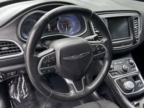 Used 2016 Chrysler 200 Limited w/ Anniversary Edition image 12