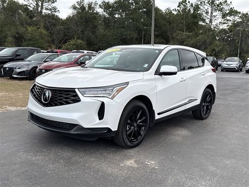 Used 2025 Acura RDX SH-AWD image 11