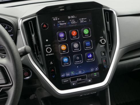 Certified 2025 Subaru Crosstrek 2.0i Premium image 18