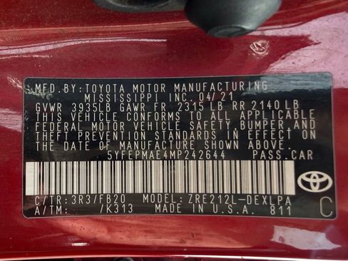 Used 2021 Toyota Corolla LE image 31