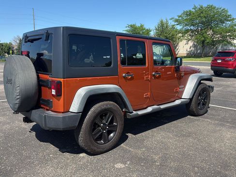 Used 2011 Jeep Wrangler Unlimited Sport AWD/4WD image 5